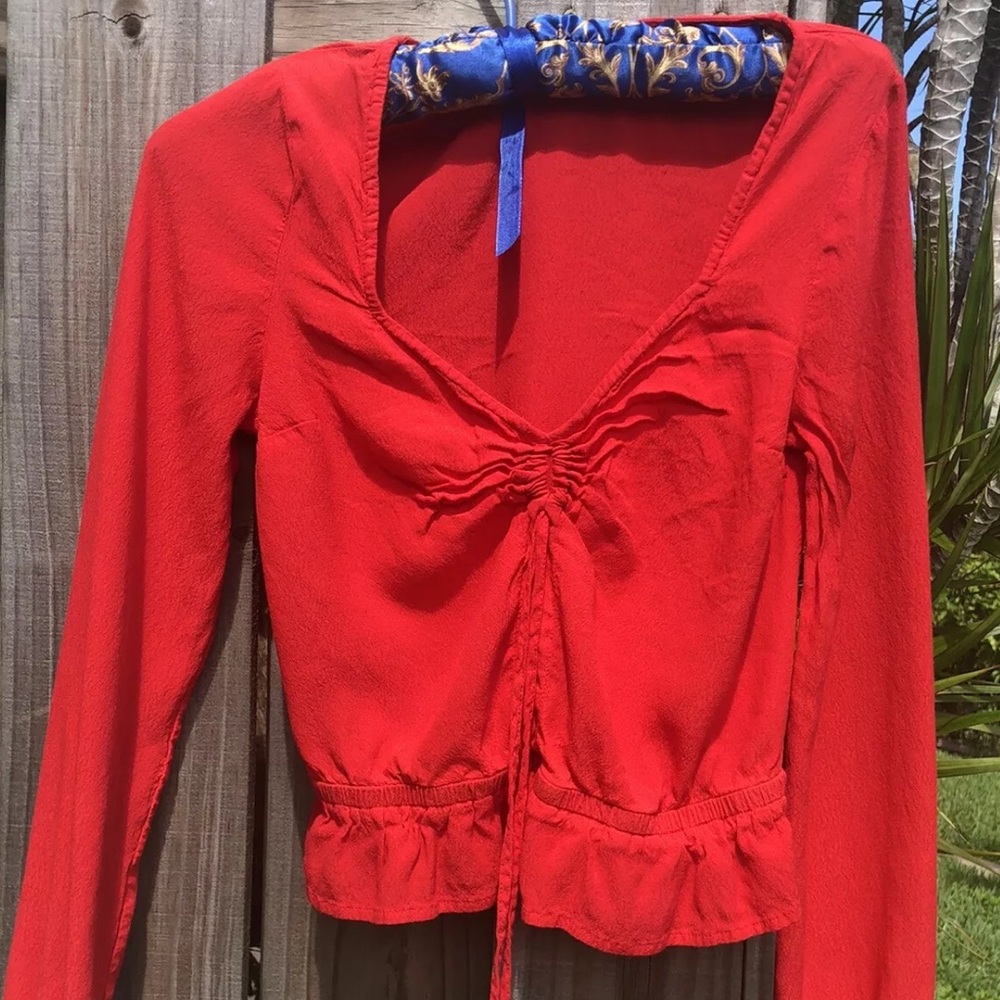 Red express top - Picture 5 of 5
